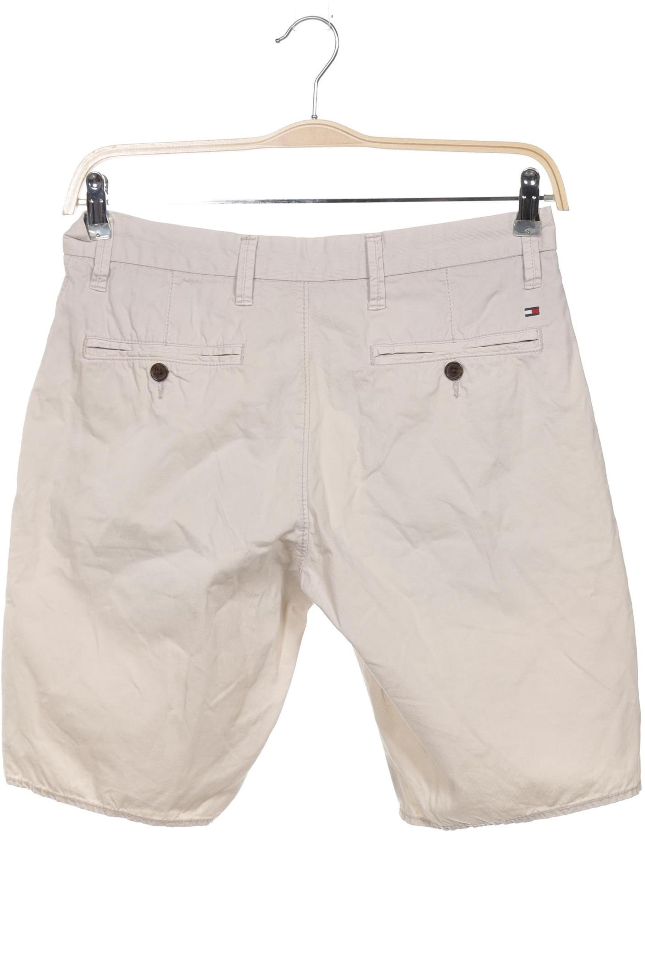 TOMMY HILFIGER Shorts 32 in Beige