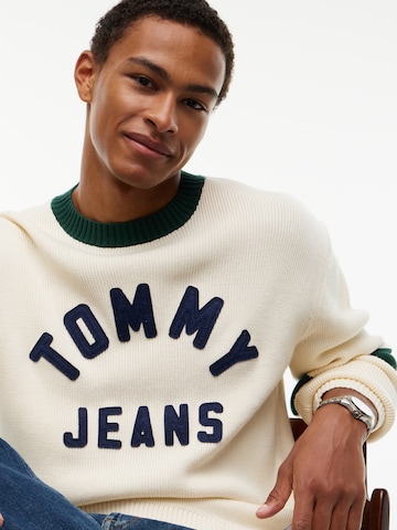 Tommy Jeans Trui 'NEW CLASSICS' in Beige