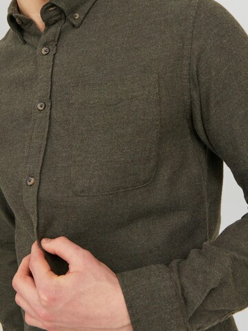 JACK & JONES Slim fit Button Up Shirt 'JJEClassic' in Green