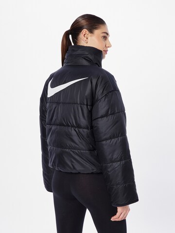 Geacă de iarnă de la Nike Sportswear pe negru