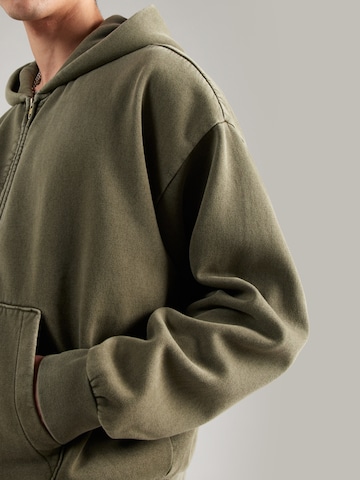 WEEKDAY Ζακέτα φούτερ σε πράσινο