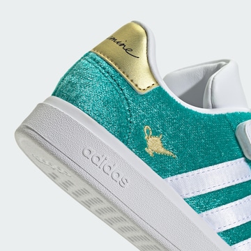 Baskets 'Adidas Disney Jasmine Grand Court 2.0' ADIDAS SPORTSWEAR en vert