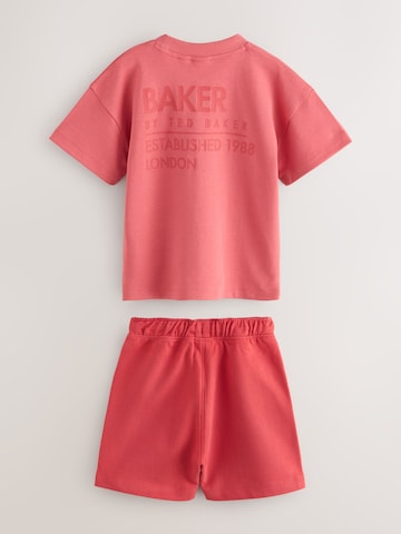 Set Baker by Ted Baker en rouge