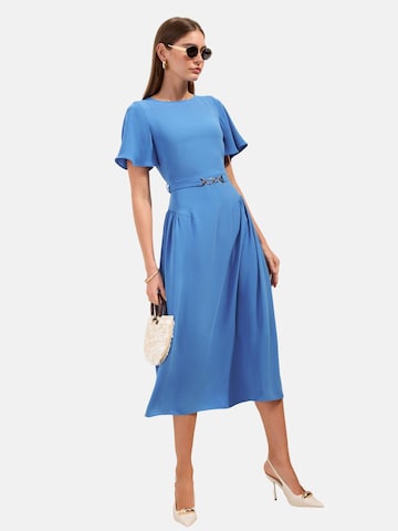 Friends Like These - Vestido em azul: frente