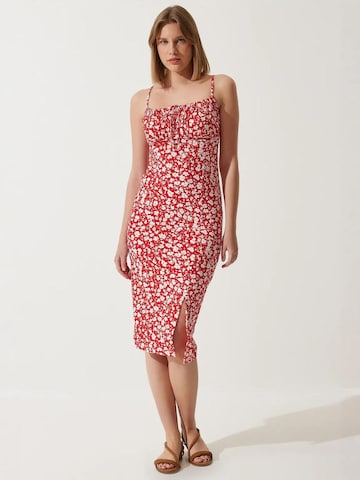 Happiness İstanbul - Vestido 'Midi' em vermelho: frente