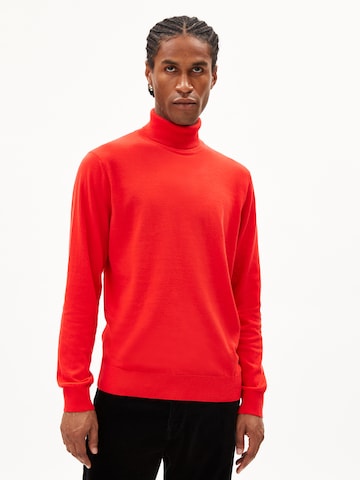 ARMEDANGELS Regular Fit Pullover 'GLAANUS' in Rot: predná strana