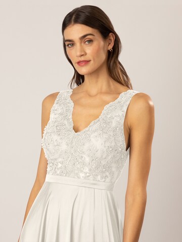 APART Evening Dress in White