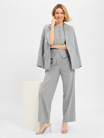 Marie Lund Blazer in Grau