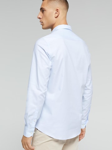 WE Fashion - Ajuste estrecho Camisa de negocios en azul