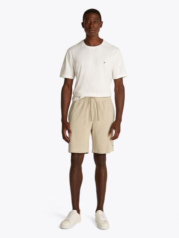 TOMMY HILFIGER - Regular Calças em castanho