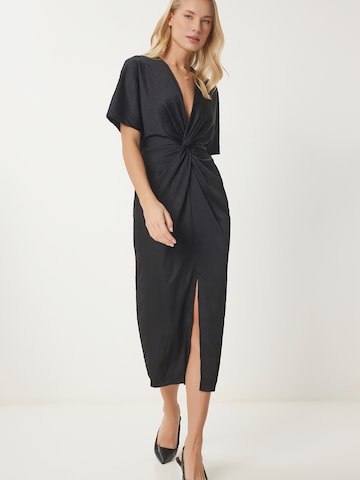 Happiness İstanbul - Vestido en negro