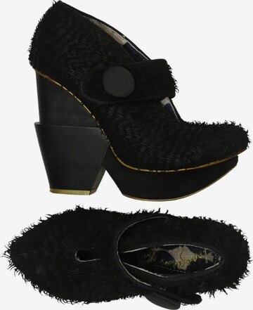 IRREGULAR CHOICE Halbschuh 38 in Schwarz: Vorderseite