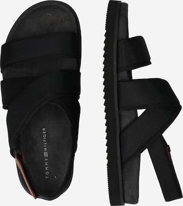 TOMMY HILFIGER Sandalen in Zwart