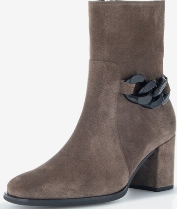 GABOR Ankle Boots in Brown: front