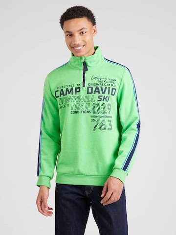 Sweat-shirt CAMP DAVID en vert : devant