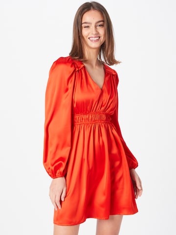 Dorothy Perkins Φόρεμα σε κόκκινο: μπροστά