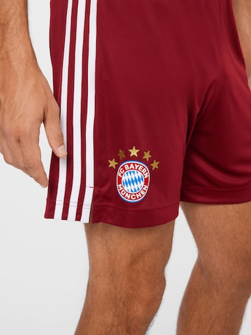 Regular Pantaloni sport de la ADIDAS PERFORMANCE pe roșu