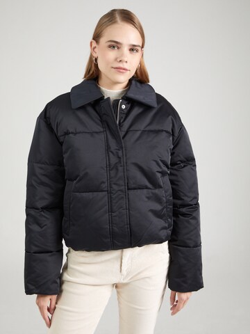 Abercrombie & Fitch Winter jacket in Black: front
