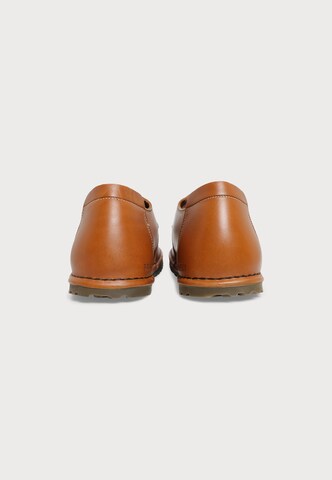 BIRKENSTOCK Мокасины 'Utti' в Коричневый
