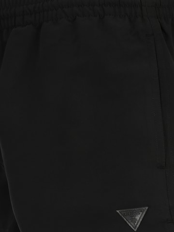 GUESS Kratke kopalne hlače | črna barva