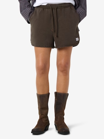 regular Pantaloni 'ALANI' di Noisy may in marrone: frontale