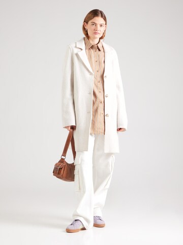 Manteau mi-saison s.Oliver en blanc