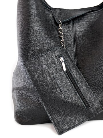 SARA BY JG Shoulder Bag 'La Sensuale' in Black
