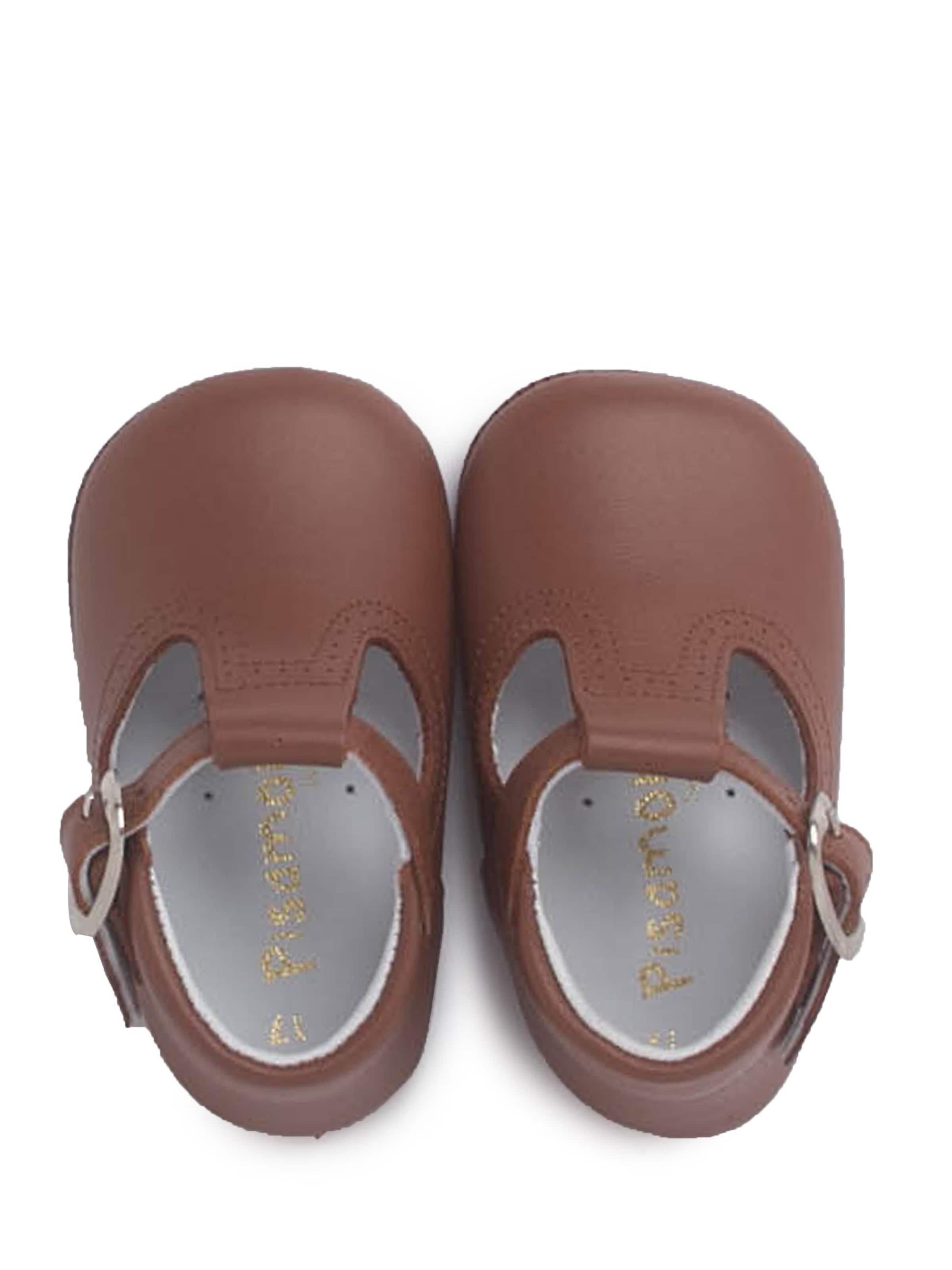 Pisamonas First-step shoe in Brown