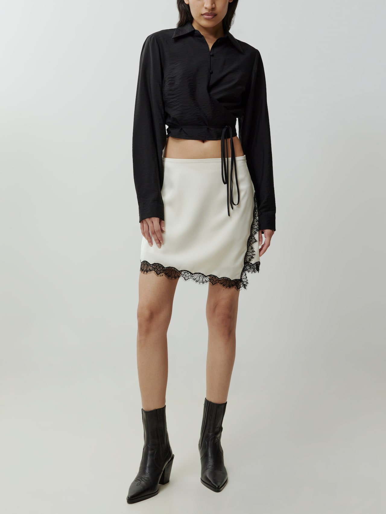 EDITED Blusa 'Mafalda' negro