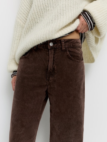 Pull&Bear Bő szár Nadrág - barna