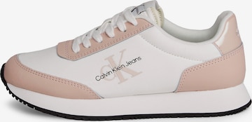 Calvin Klein Jeans Sneakers in White: front