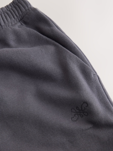 Next - regular Pantalón en gris