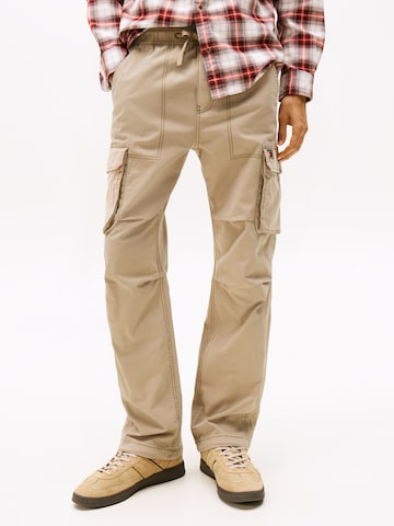 Tommy Jeans regular Παντελόνι cargo 'OTIS' σε γκρι: μπροστά