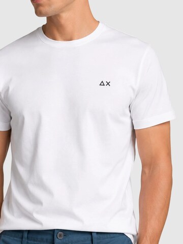 SUN68 Bluser & t-shirts 'T36127' i hvid