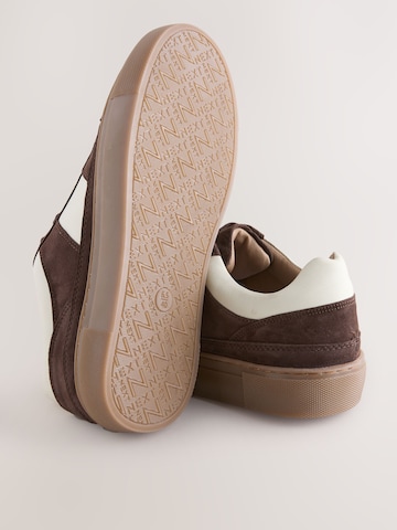 Sneaker low de la Next pe maro
