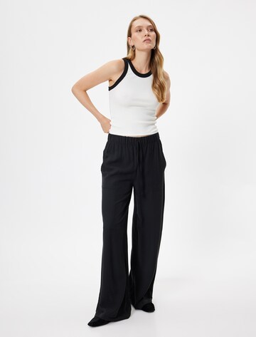 Koton Wide leg Pants in Black