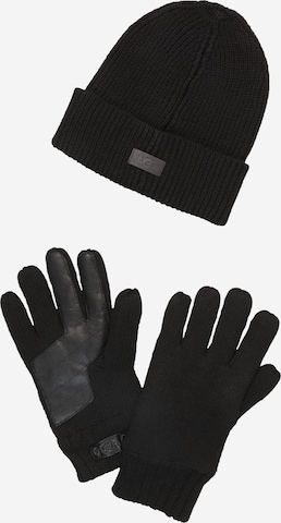 UGG Beanie in Black: front