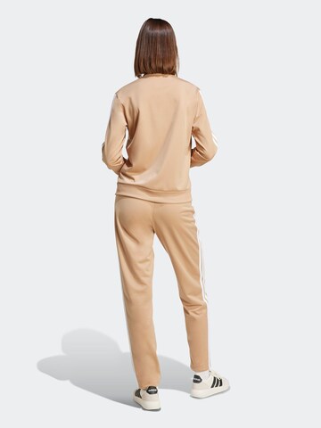 ADIDAS SPORTSWEAR Тренировочный костюм 'Essentials' в Бежевый