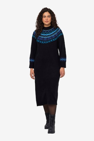 Ulla Popken Knitted dress in Blue: front