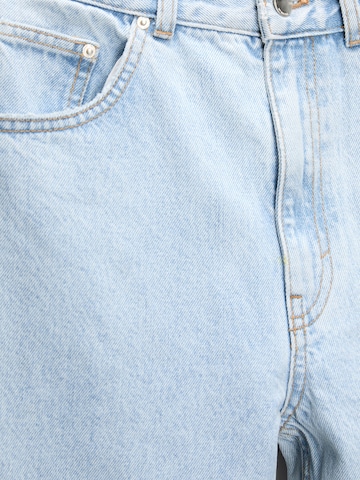 Pull&Bear Loosefit Jeans in Blau