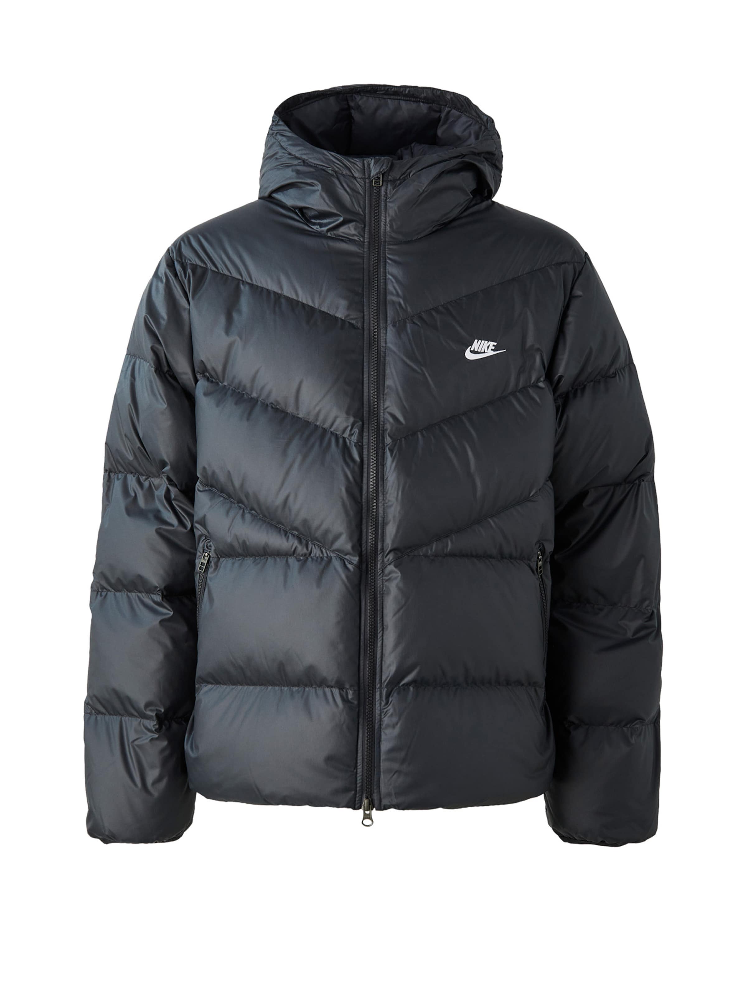 Nike Sportswear Зимно яке 'WINDRUNNER' в черно: отпред
