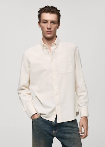 MANGO MAN Comfort fit Button Up Shirt 'Tadi' in White: front