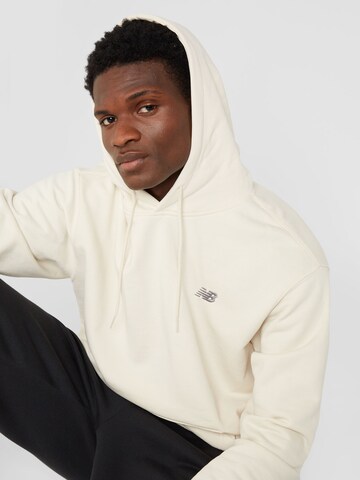 Sweat-shirt 'Essentials' new balance en beige