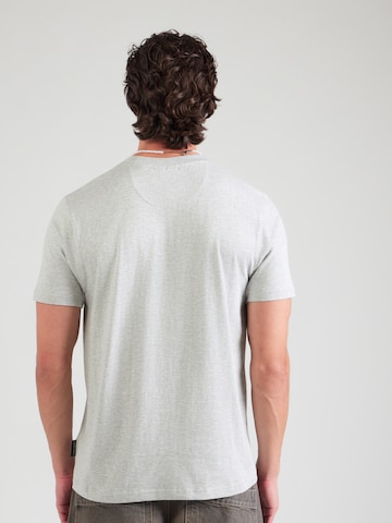 Carlo Colucci Μπλουζάκι σε γκρι: πίσω