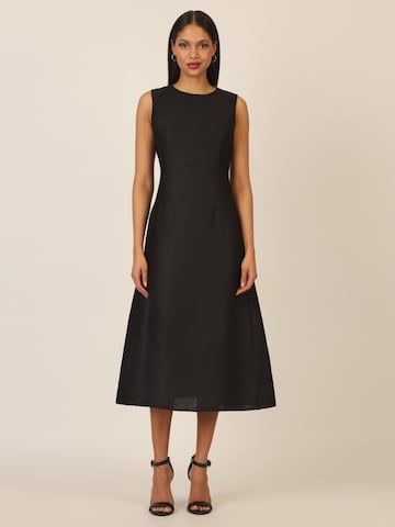 mint & mia Dress in Black: front