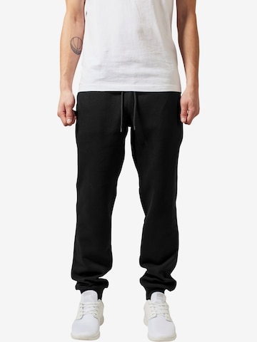 Urban Classics Tapered Broek in Zwart: voorkant