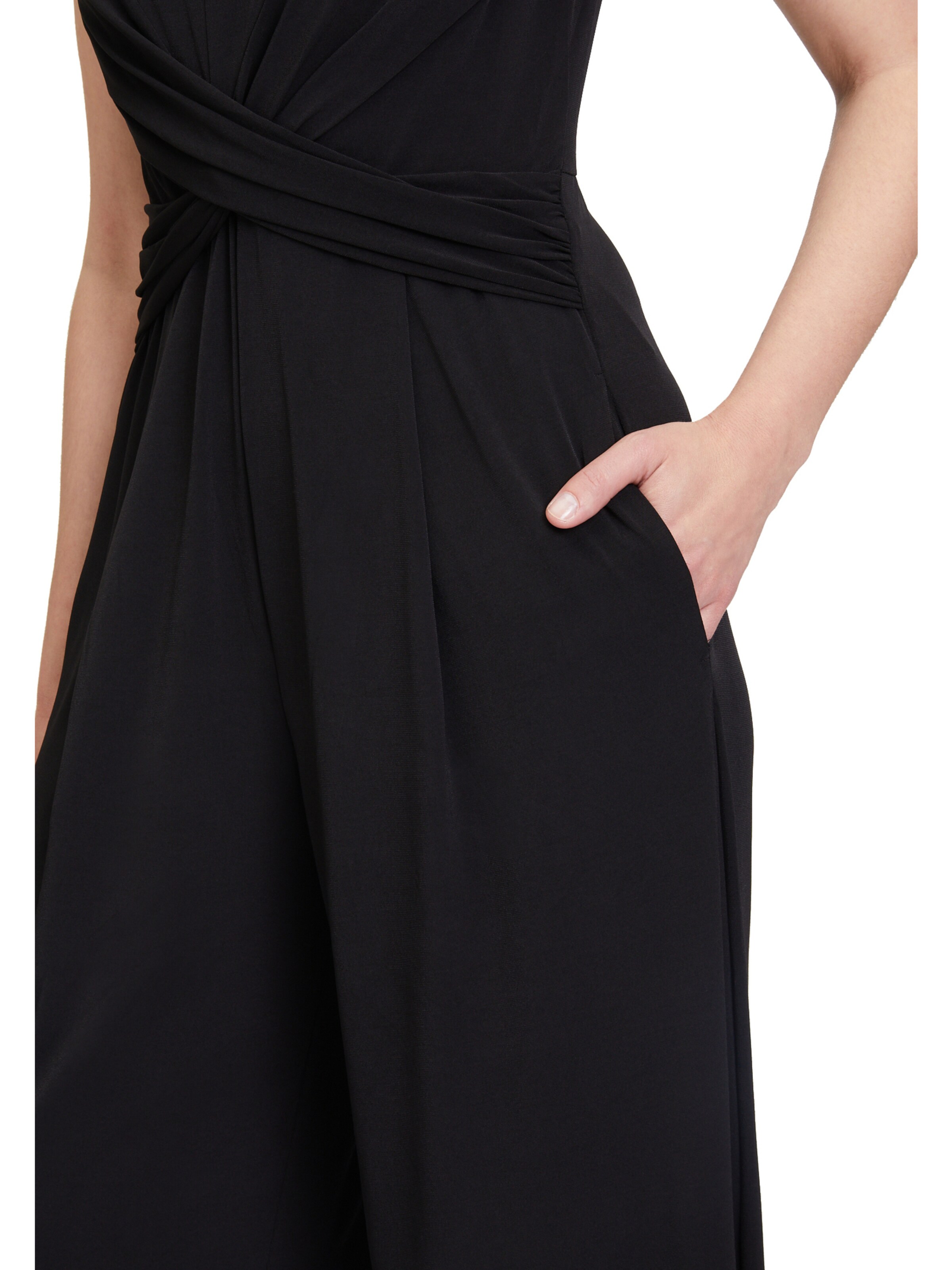 Tuta jumpsuit di Vera Mont in nero