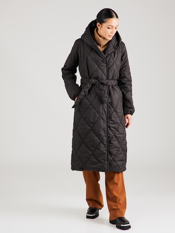 MORE & MORE Between-Seasons Coat in Black: front