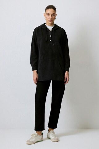 Touche Prive Pullover in Grau: Vorderseite
