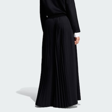 ADIDAS ORIGINALS - Pierna ancha Pantalón en negro